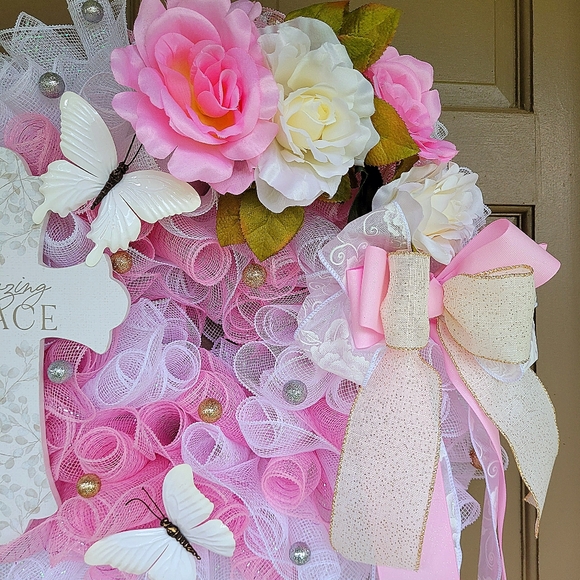 New Amazing Grace Wreath - Picture 3 of 5